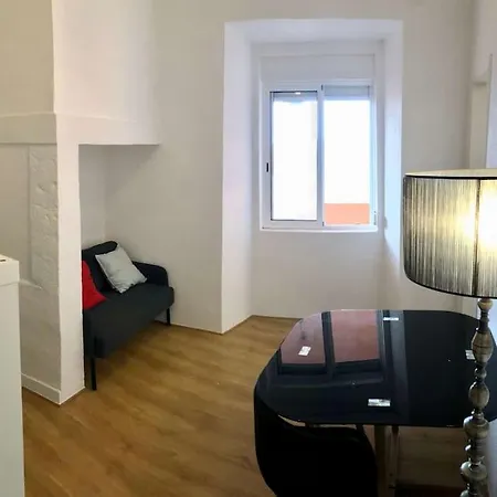 Piso Ideal Para Familias Con Espectacular Vistas Apartamento *